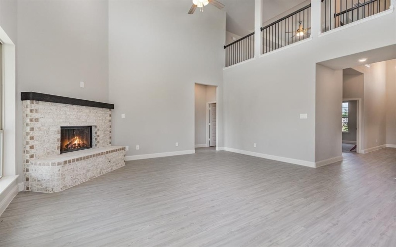 180 Crystal Lake Lane, Red Oak, TX 75154, 4 Bedrooms Bedrooms, ,3 BathroomsBathrooms,Residential,For Sale,180 Crystal Lake Lane,0,21052460