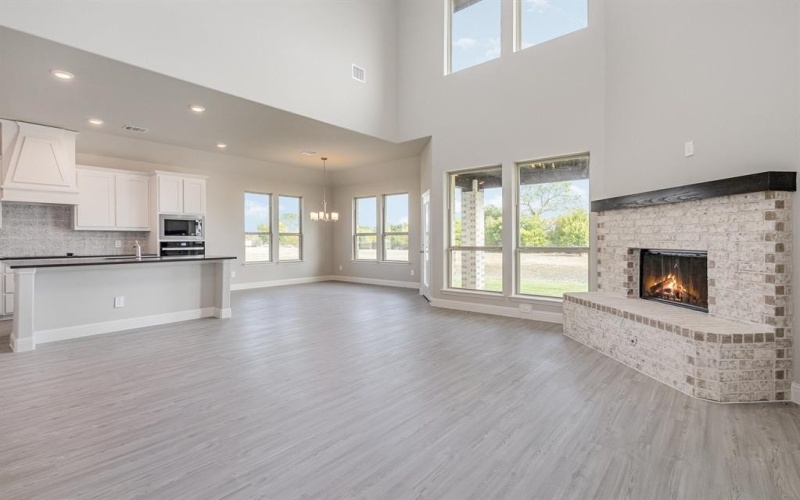 180 Crystal Lake Lane, Red Oak, TX 75154, 4 Bedrooms Bedrooms, ,3 BathroomsBathrooms,Residential,For Sale,180 Crystal Lake Lane,0,21052460