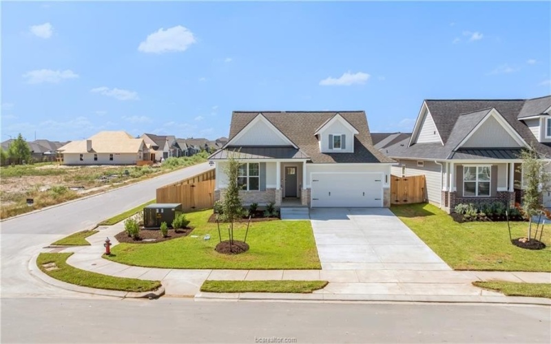 3525 Pointe du Hoc Loop, Bryan, TX 77808, 3 Bedrooms Bedrooms, ,2 BathroomsBathrooms,Residential,For Sale,3525 Pointe du Hoc Loop,0,25008999