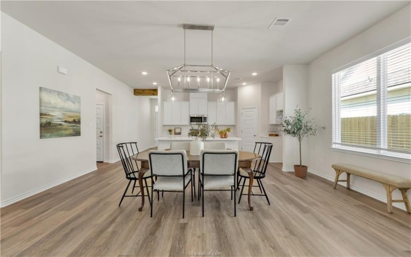 3520 Pointe du Hoc Drive, Bryan, TX 77808, 3 Bedrooms Bedrooms, ,2 BathroomsBathrooms,Residential,For Sale,3520 Pointe du Hoc Drive,0,25009000