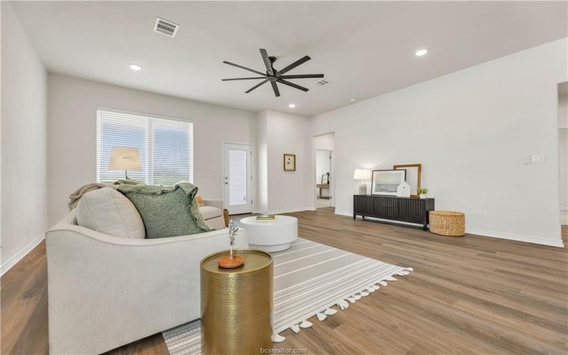 3520 Pointe du Hoc Drive, Bryan, TX 77808, 3 Bedrooms Bedrooms, ,2 BathroomsBathrooms,Residential,For Sale,3520 Pointe du Hoc Drive,0,25009000