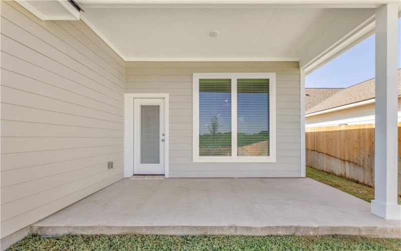 3520 Pointe du Hoc Drive, Bryan, TX 77808, 3 Bedrooms Bedrooms, ,2 BathroomsBathrooms,Residential,For Sale,3520 Pointe du Hoc Drive,0,25009000