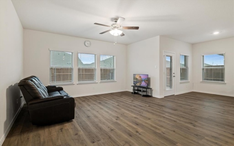 6229 Lassen Court, Celina, TX 75009, 4 Bedrooms Bedrooms, ,3 BathroomsBathrooms,Residential,For Sale,6229 Lassen Court,0,21012664