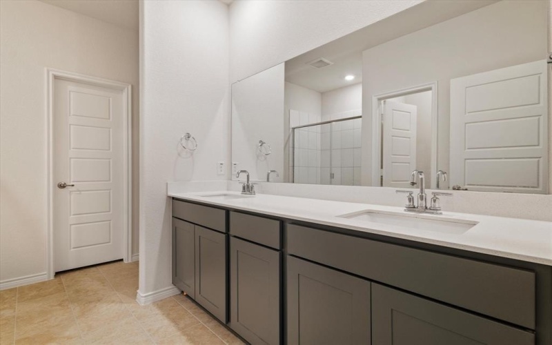 6229 Lassen Court, Celina, TX 75009, 4 Bedrooms Bedrooms, ,3 BathroomsBathrooms,Residential,For Sale,6229 Lassen Court,0,21012664