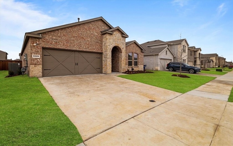6229 Lassen Court, Celina, TX 75009, 4 Bedrooms Bedrooms, ,3 BathroomsBathrooms,Residential,For Sale,6229 Lassen Court,0,21012664