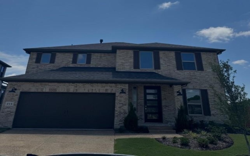 215 Silvermist Drive, Melissa, TX 75454, 4 Habitaciones Habitaciones , ,3 BañosBaños,Residential,En Venta,215 Silvermist Drive,0,21035946