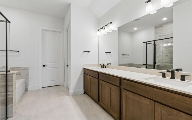 10453 Livestock Avenue, Venus, TX 76084, 4 Bedrooms Bedrooms, ,3 BathroomsBathrooms,Residential,For Sale,10453 Livestock Avenue,0,21051186