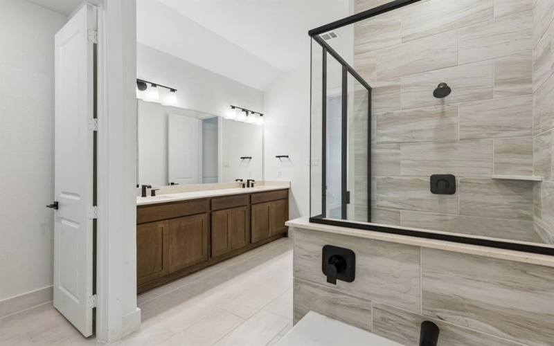 10453 Livestock Avenue, Venus, TX 76084, 4 Bedrooms Bedrooms, ,3 BathroomsBathrooms,Residential,For Sale,10453 Livestock Avenue,0,21051186