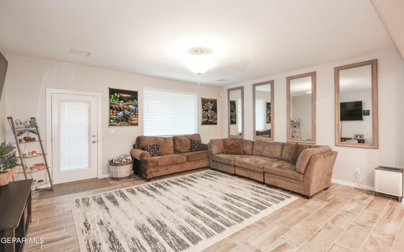 10716 DREW PEARSON Drive, El Paso, TX 79924, 4 Habitaciones Habitaciones , ,2 BañosBaños,Residential,En Venta,10716 DREW PEARSON Drive,0,921265