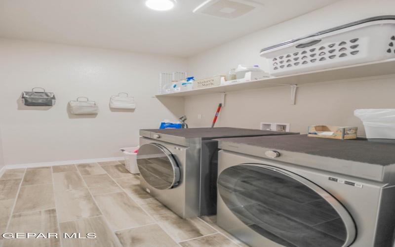 10716 DREW PEARSON Drive, El Paso, TX 79924, 4 Habitaciones Habitaciones , ,2 BañosBaños,Residential,En Venta,10716 DREW PEARSON Drive,0,921265