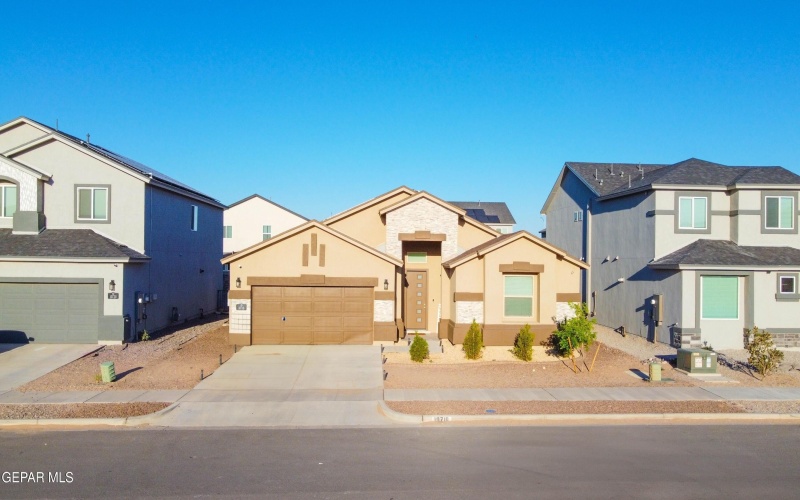 10716 DREW PEARSON Drive, El Paso, TX 79924, 4 Habitaciones Habitaciones , ,2 BañosBaños,Residential,En Venta,10716 DREW PEARSON Drive,0,921265