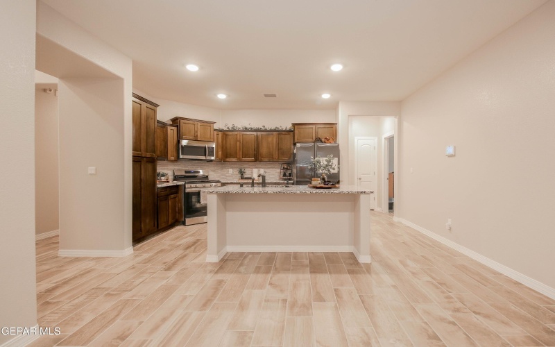 10716 DREW PEARSON Drive, El Paso, TX 79924, 4 Habitaciones Habitaciones , ,2 BañosBaños,Residential,En Venta,10716 DREW PEARSON Drive,0,921265