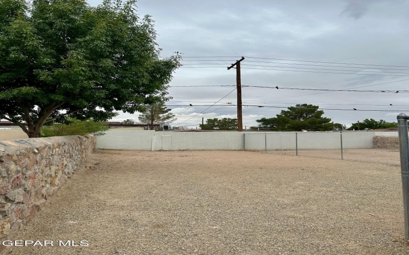341 Kitt Road unit: B #B, El Paso, TX 79915, 1 Bedroom Bedrooms, ,1 BathroomBathrooms,Residential Multi Family,For Sale,341 Kitt Road unit: B,0,929807
