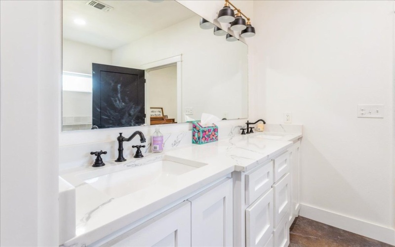 297 Bourrous Drive, Diboll, TX 75941, 3 Habitaciones Habitaciones , ,2 BañosBaños,Residential,En Venta,297 Bourrous Drive,0,5106304