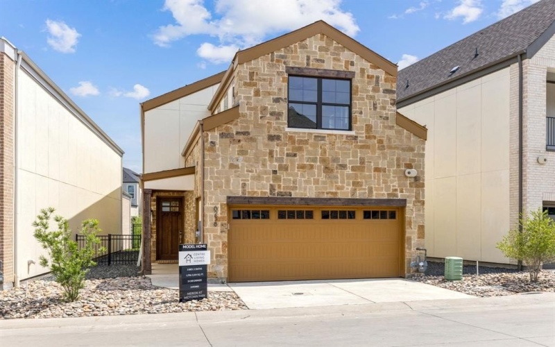 8238 Hastings Drive, Dallas, TX 75231, 3 Bedrooms Bedrooms, ,2 BathroomsBathrooms,Residential,For Sale,8238 Hastings Drive,0,21052555