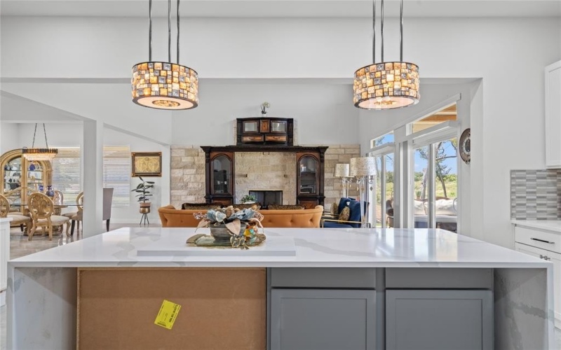 332 Slimp Bluff, Azle, TX 76020, 4 Bedrooms Bedrooms, ,5 BathroomsBathrooms,Residential,For Sale,332 Slimp Bluff,0,21052566