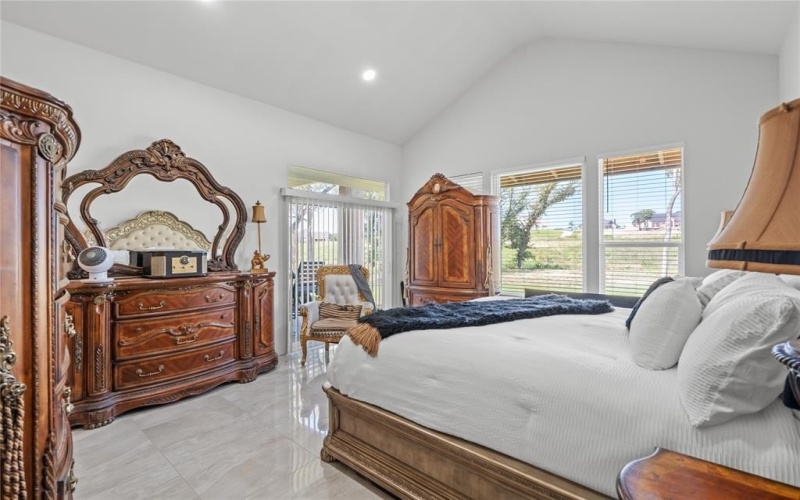 332 Slimp Bluff, Azle, TX 76020, 4 Bedrooms Bedrooms, ,5 BathroomsBathrooms,Residential,For Sale,332 Slimp Bluff,0,21052566