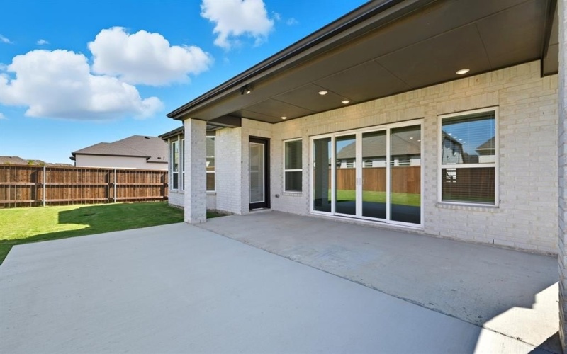 4220 Silver Spur Court, Aubrey, TX 76227, 5 Bedrooms Bedrooms, ,6 BathroomsBathrooms,Residential,For Sale,4220 Silver Spur Court,0,21052655