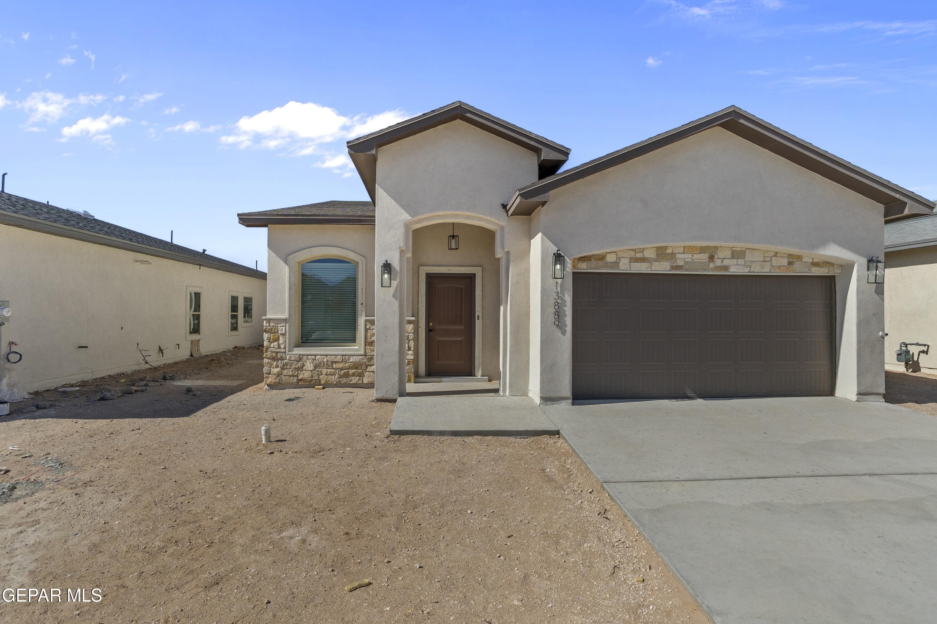10705 DREW PEARSON Drive, El Paso, TX 79924, 3 Habitaciones Habitaciones , ,2 BañosBaños,Residential,En Venta,10705 DREW PEARSON Drive,0,929822