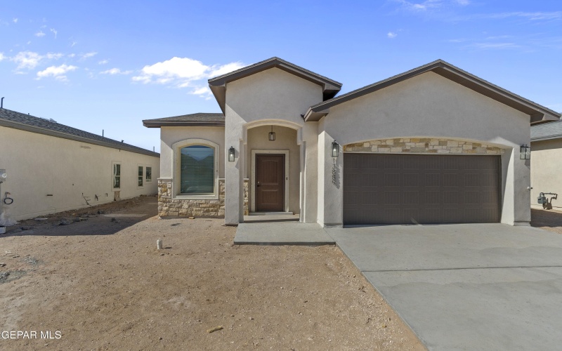 10705 DREW PEARSON Drive, El Paso, TX 79924, 3 Habitaciones Habitaciones , ,2 BañosBaños,Residential,En Venta,10705 DREW PEARSON Drive,0,929822
