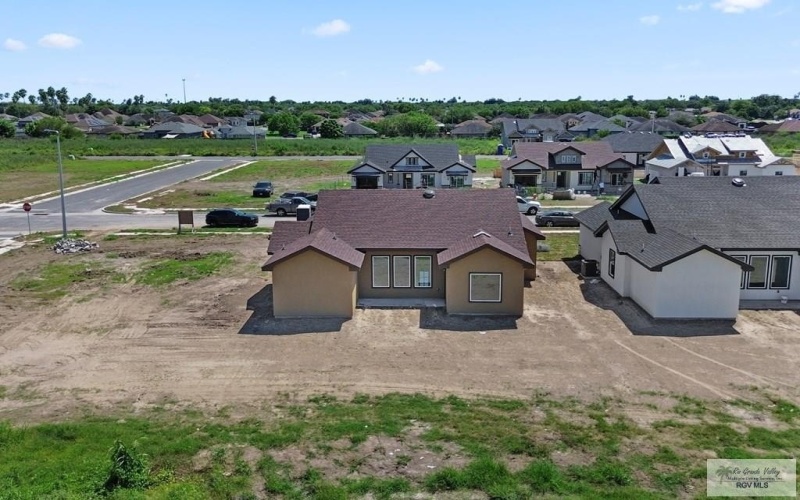 116 MARIGOLD DR, LOS FRESNOS, TX 78566, 3 Habitaciones Habitaciones , ,2 BañosBaños,Residential,En Venta,116 MARIGOLD DR,0,29768291