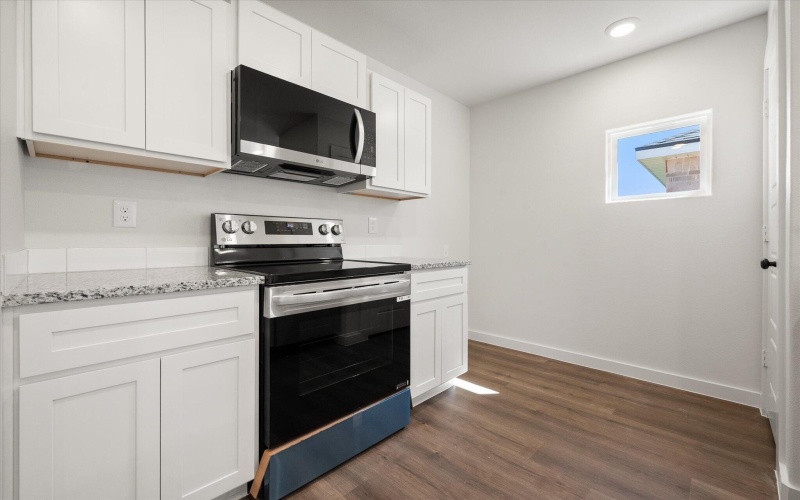 1322 N Colton Avenue, Lubbock, TX 79416, 2 Bedrooms Bedrooms, ,2 BathroomsBathrooms,Residential,For Sale,1322 N Colton Avenue,0,202560070