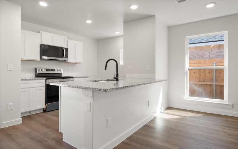 1322 N Colton Avenue, Lubbock, TX 79416, 2 Bedrooms Bedrooms, ,2 BathroomsBathrooms,Residential,For Sale,1322 N Colton Avenue,0,202560070