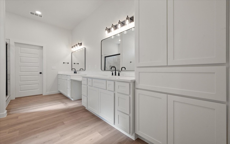 7016 57th Street, Lubbock, TX 79407, 4 Bedrooms Bedrooms, ,3 BathroomsBathrooms,Residential,For Sale,7016 57th Street,0,202560073