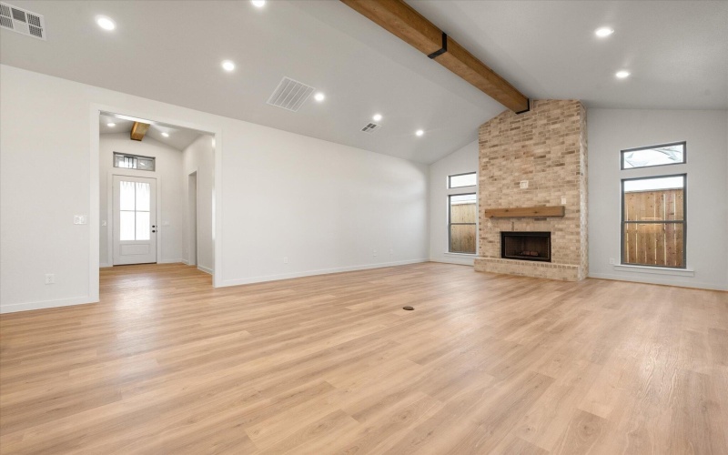 7016 57th Street, Lubbock, TX 79407, 4 Bedrooms Bedrooms, ,3 BathroomsBathrooms,Residential,For Sale,7016 57th Street,0,202560073