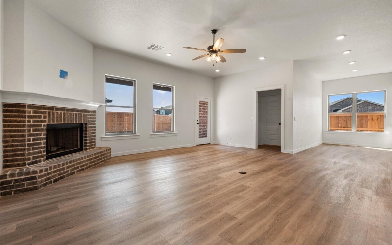 5311 Ross Avenue, Lubbock, TX 79407, 4 Bedrooms Bedrooms, ,3 BathroomsBathrooms,Residential,For Sale,5311 Ross Avenue,0,202560074