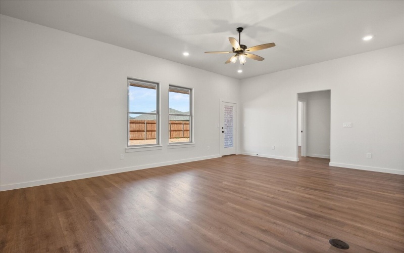 310 E 24th Street, Wolfforth, TX 79382, 3 Bedrooms Bedrooms, ,2 BathroomsBathrooms,Residential,For Sale,310 E 24th Street,0,202560078
