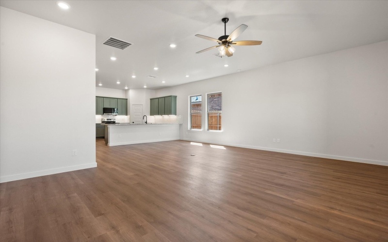 310 E 24th Street, Wolfforth, TX 79382, 3 Bedrooms Bedrooms, ,2 BathroomsBathrooms,Residential,For Sale,310 E 24th Street,0,202560078