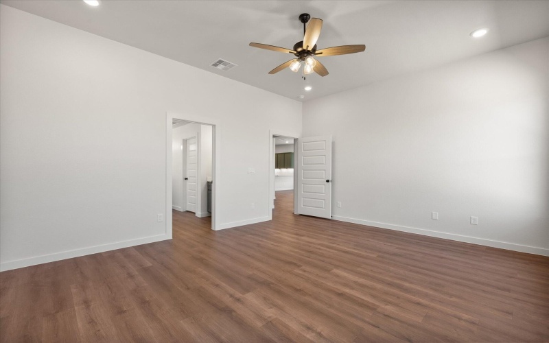 310 E 24th Street, Wolfforth, TX 79382, 3 Bedrooms Bedrooms, ,2 BathroomsBathrooms,Residential,For Sale,310 E 24th Street,0,202560078