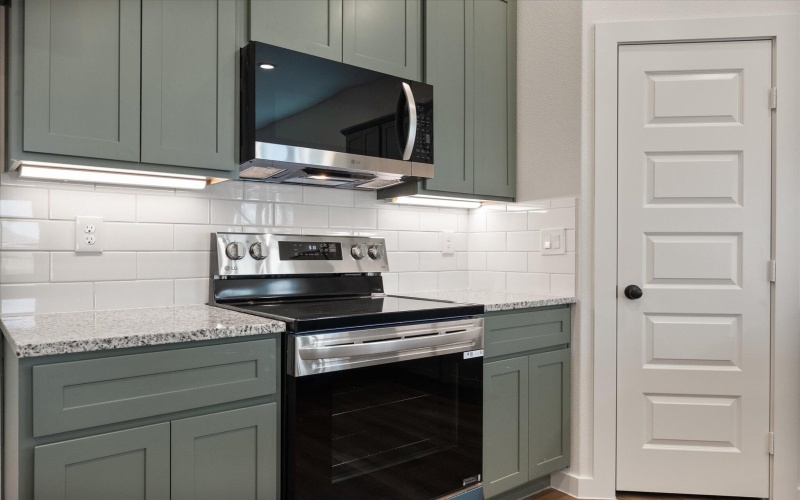 310 E 24th Street, Wolfforth, TX 79382, 3 Bedrooms Bedrooms, ,2 BathroomsBathrooms,Residential,For Sale,310 E 24th Street,0,202560078