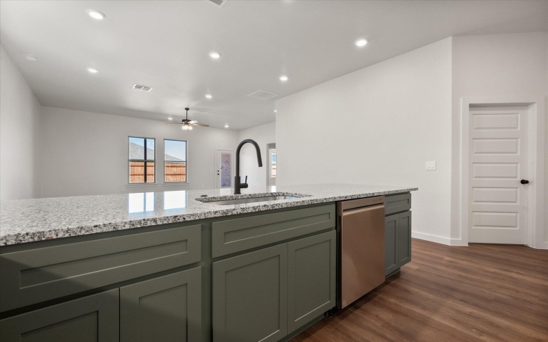 310 E 24th Street, Wolfforth, TX 79382, 3 Bedrooms Bedrooms, ,2 BathroomsBathrooms,Residential,For Sale,310 E 24th Street,0,202560078