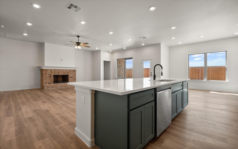7029 57th Street, Lubbock, TX 79407, 4 Bedrooms Bedrooms, ,3 BathroomsBathrooms,Residential,For Sale,7029 57th Street,0,202560081