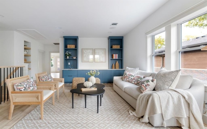 5711 Belmont Avenue, Dallas, TX 75206, 4 Habitaciones Habitaciones , ,3 BañosBaños,Residential,En Venta,5711 Belmont Avenue,0,21016800