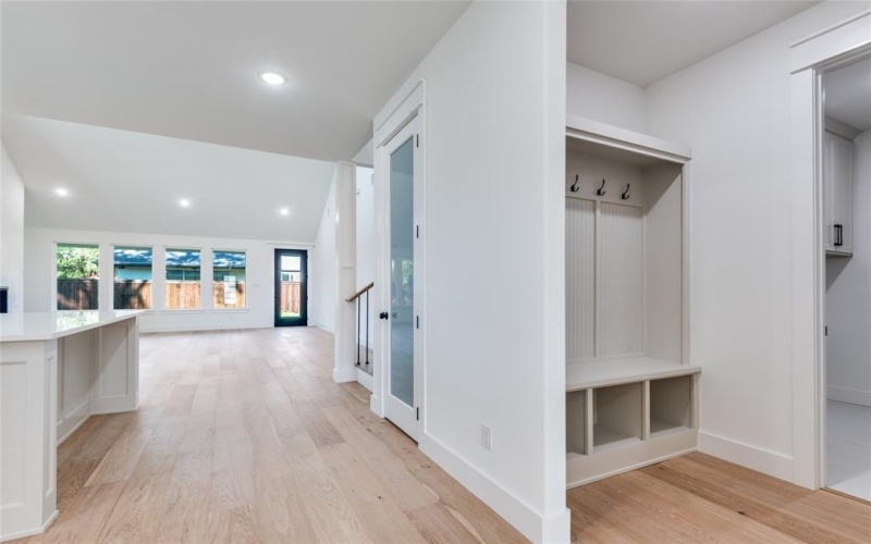 99 Kay Lane, Westworth Village, TX 76114, 5 Bedrooms Bedrooms, ,5 BathroomsBathrooms,Residential,For Sale,99 Kay Lane,0,21046358