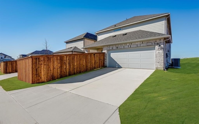 1017 Fallow Lane, Celina, TX 75009, 4 Habitaciones Habitaciones , ,3 BañosBaños,Residential,En Venta,1017 Fallow Lane,0,21048407