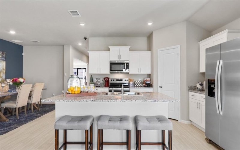 1749 GILLENS Avenue, Fort Worth, TX 76140, 4 Bedrooms Bedrooms, ,3 BathroomsBathrooms,Residential,For Sale,1749 GILLENS Avenue,0,21049304