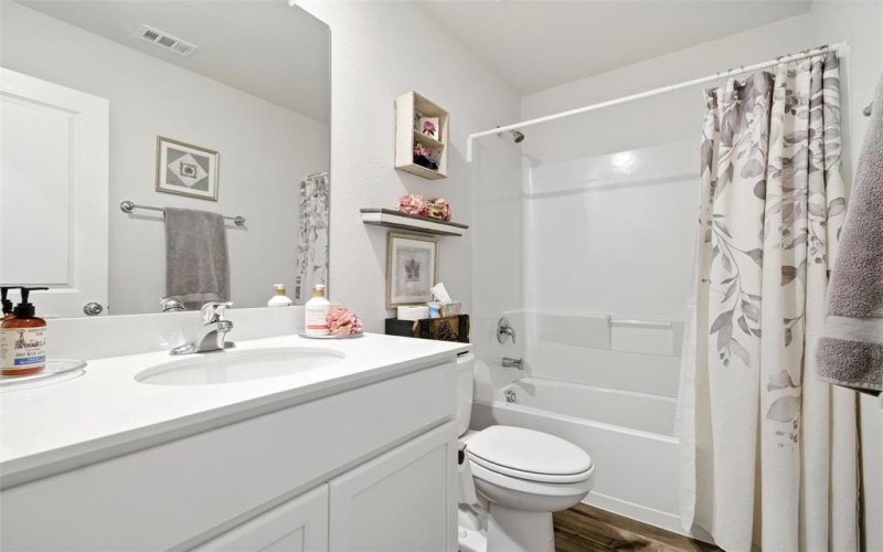 1936 Huisache Street, Royse City, TX 75189, 3 Bedrooms Bedrooms, ,2 BathroomsBathrooms,Residential,For Sale,1936 Huisache Street,0,21049391