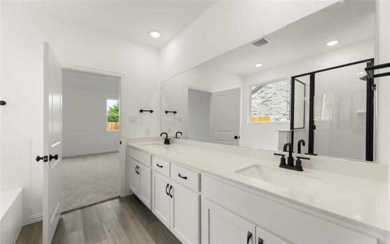 729 Waterhouse Lake Drive, Anna, TX 75409, 4 Habitaciones Habitaciones , ,2 BañosBaños,Residential,En Venta,729 Waterhouse Lake Drive,0,21052161