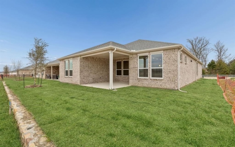 221 Cloverdale Lane, McKinney, TX 75071, 2 Habitaciones Habitaciones , ,2 BañosBaños,Residential,En Venta,221 Cloverdale Lane,0,21052262