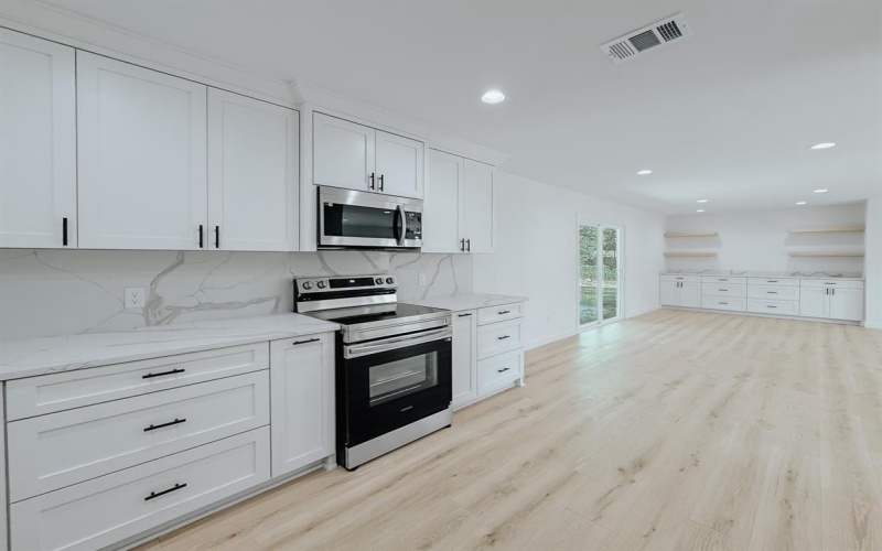 1615 Bowie Drive, Corsicana, TX 75110, 3 Bedrooms Bedrooms, ,2 BathroomsBathrooms,Residential,For Sale,1615 Bowie Drive,0,21051963