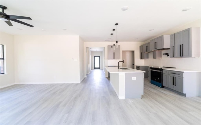 146 Bluebonnet Drive, Gun Barrel City, TX 75156, 3 Habitaciones Habitaciones , ,2 BañosBaños,Residential,En Venta,146 Bluebonnet Drive,0,21052115