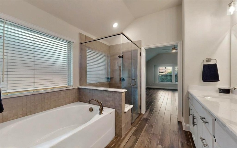 1312 Highcroft Lane, Forney, TX 75126, 4 Habitaciones Habitaciones , ,3 BañosBaños,Residential,En Venta,1312 Highcroft Lane,0,21050056