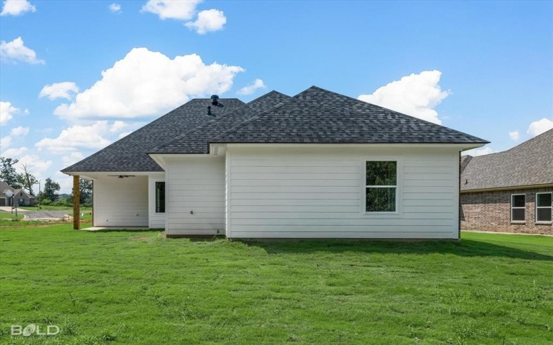 5862 Northwood Oaks, Shreveport, LA 71107, 4 Bedrooms Bedrooms, ,2 BathroomsBathrooms,Residential,For Sale,5862 Northwood Oaks,0,21051685