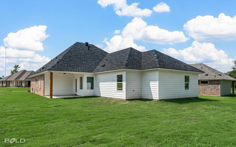 5862 Northwood Oaks, Shreveport, LA 71107, 4 Bedrooms Bedrooms, ,2 BathroomsBathrooms,Residential,For Sale,5862 Northwood Oaks,0,21051685