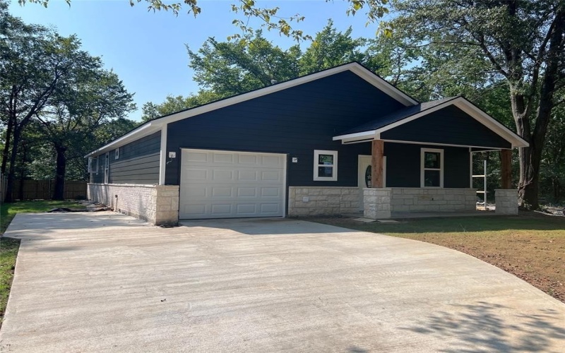 373 5th Street NW, Paris, TX 75460, 3 Habitaciones Habitaciones , ,2 BañosBaños,Residential,En Venta,373 5th Street NW,0,21051720