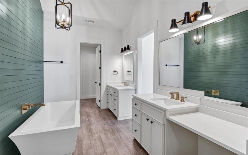 3710 DeCordova Ranch Road, Granbury, TX 76049, 4 Bedrooms Bedrooms, ,3 BathroomsBathrooms,Residential,For Sale,3710 DeCordova Ranch Road,0,21051956